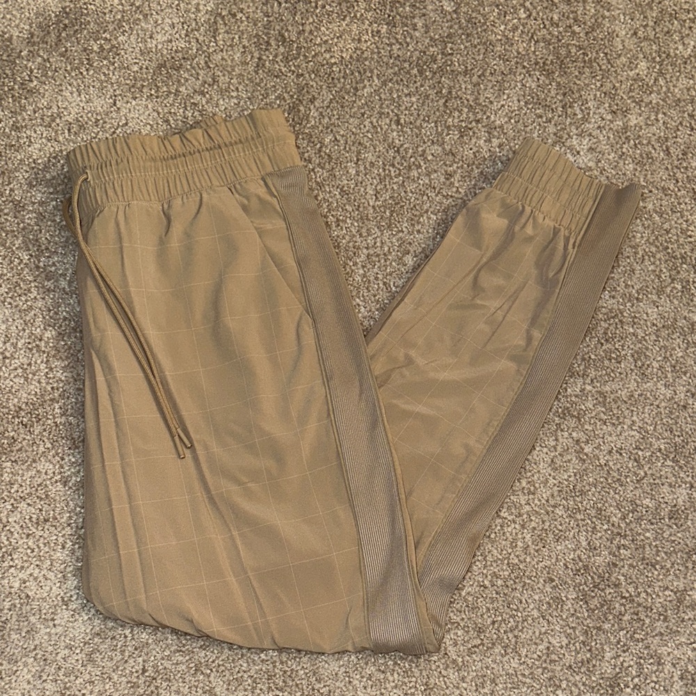 Athleta Tan Jogger Pants